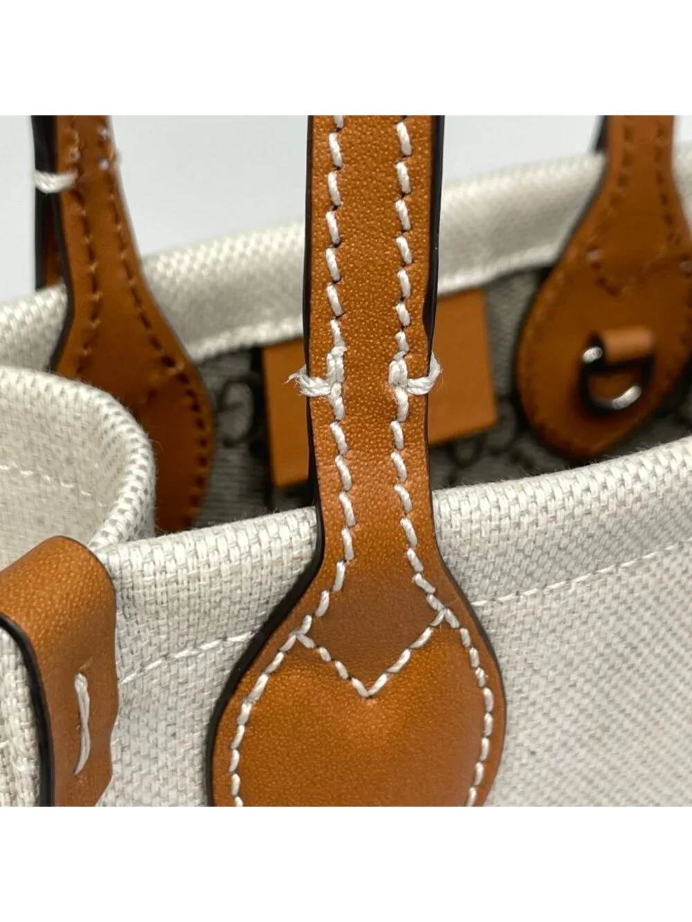 ★SOLD★ Gucci Logo Handbag 2-Way Canvas Beige Brown - Picture 4 of 8